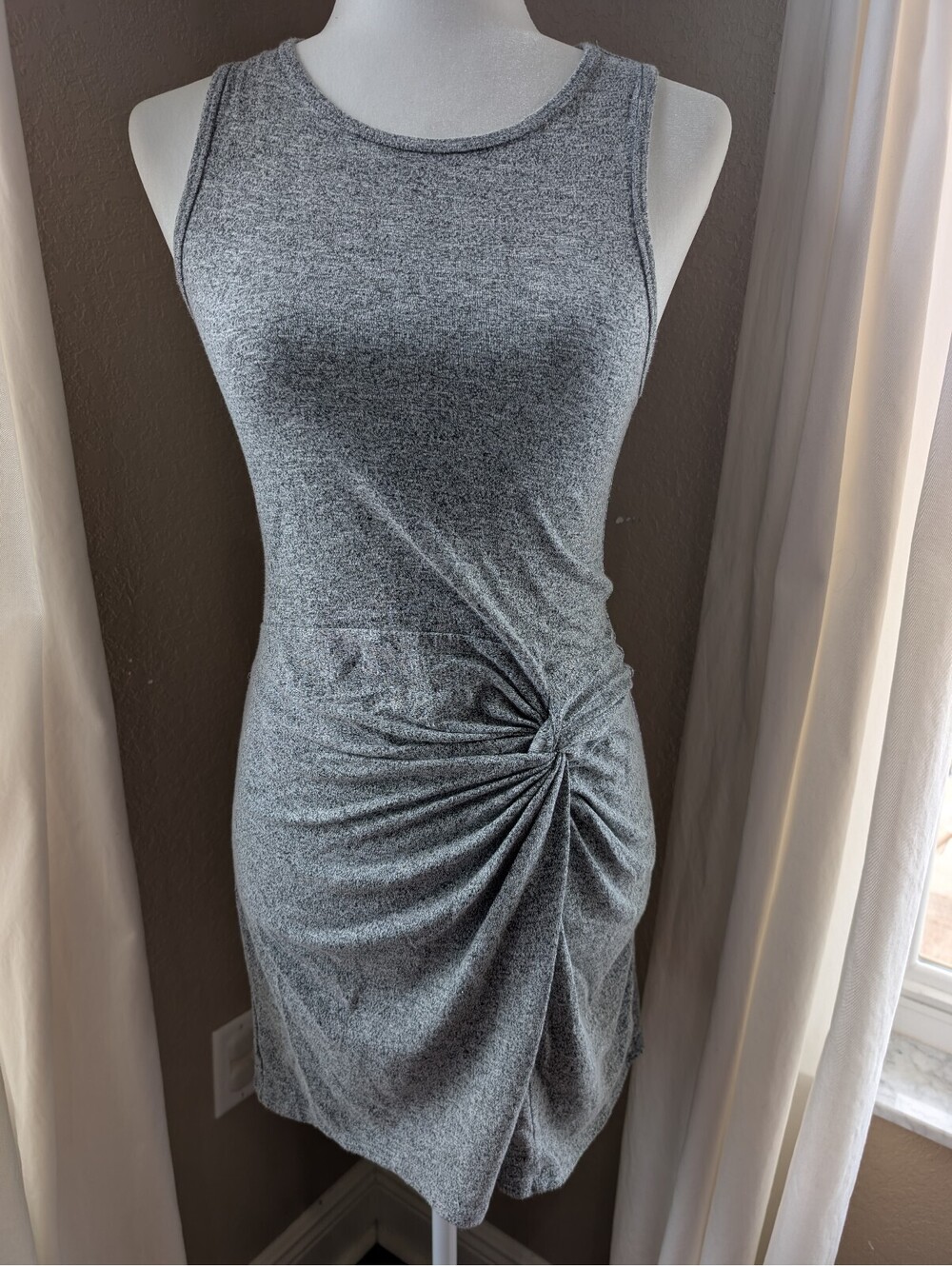 Abercrombie & Fitch Gray Twist-Front Sleeveless Knit Dress Size S